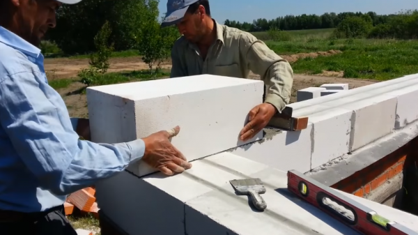 Бюджетная баня своими руками