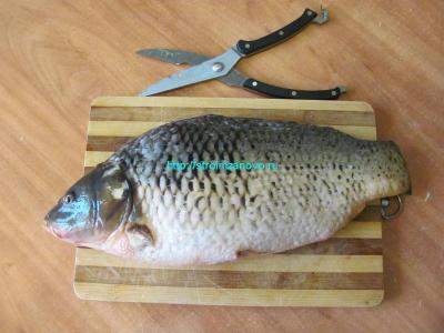  
Запечённый карп, фаршированный гречневой кашей