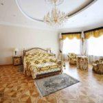 В чем заключаются отличия ламината от паркета и какой из двух материалов предпочтительнее