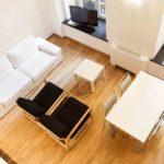 В чем заключаются отличия ламината от паркета и какой из двух материалов предпочтительнее