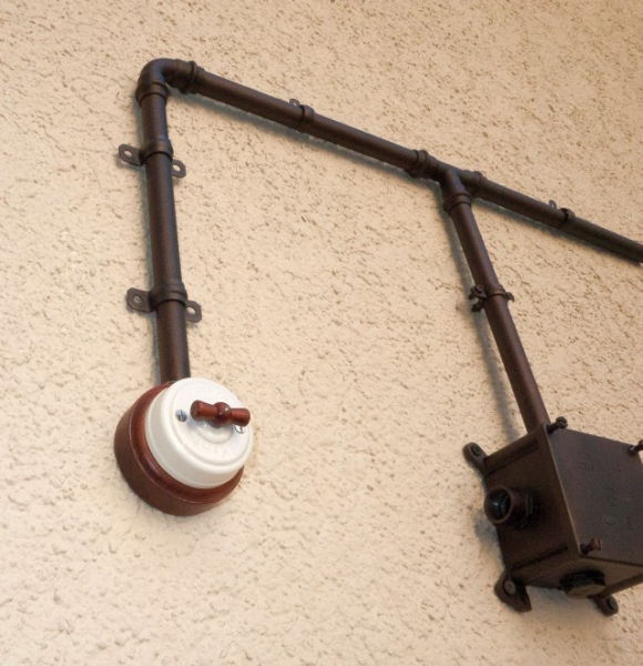 Как крепить кабель-канал