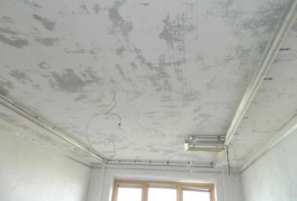 Шумоизоляция натяжного потолка в квартире: как и из чего делать