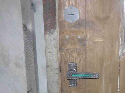  
Как установить дверной замок и защёлку своими руками