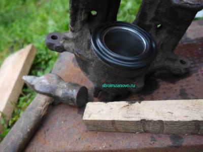 Замена поршня переднего суппорта на Мицибиси Каризма
Замена поршня переднего суппорта на Мицибиси Каризма