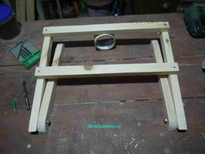  
Мольберт своими руками