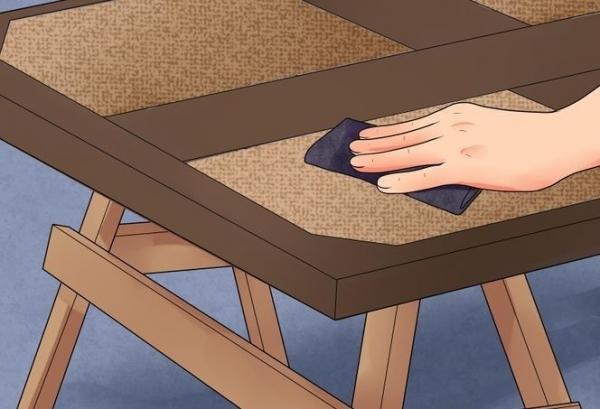 Покраска деревянных дверей