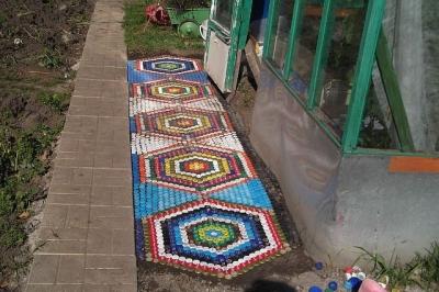 Дорожки на даче своими руками: рассмотрим процесс работ, как сделать дорожку