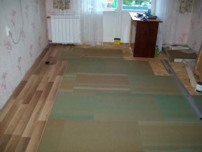 Укладка ламината своими руками: пошаговая инструкция Укладка ламината своими руками: пошаговая инструкция