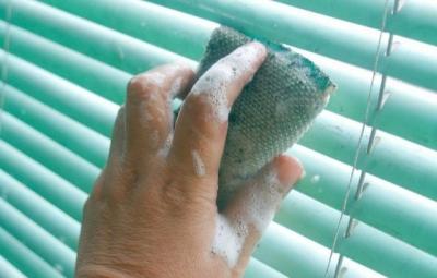 Как мыть жалюзи — эффективные домашние способы и средства, инструкции