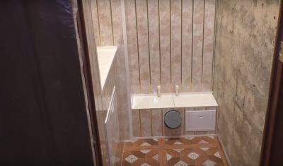 Отделка туалета ПВХ панелями — выбор материала и пошаговая инструкция по монтажу Отделка туалета ПВХ панелями — выбор материала и пошаговая инструкция по монтажу