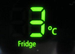 Почему не морозит холодильник — все возможные причины!