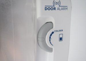 Почему не морозит холодильник — все возможные причины!