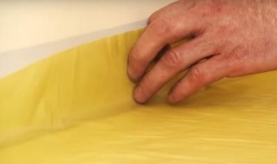 Пленка под ламинат — для чего нужна, как выбирать и укладывать