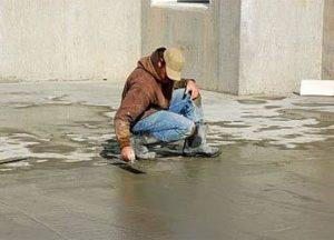 Пленка под ламинат — для чего нужна, как выбирать и укладывать