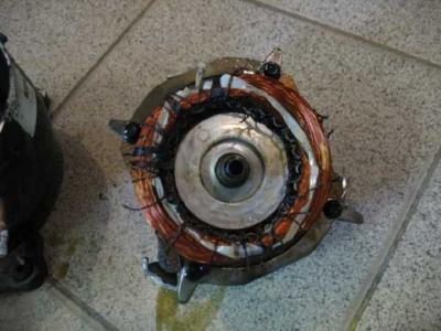 Почему не морозит холодильник — все возможные причины!