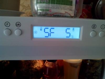 Почему не морозит холодильник — все возможные причины!