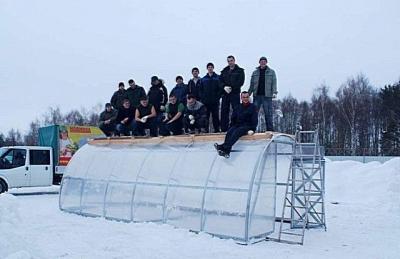 Навес из поликарбоната своими руками: рассмотрим чертежи и процесс монтажа навеса из поликарбоната