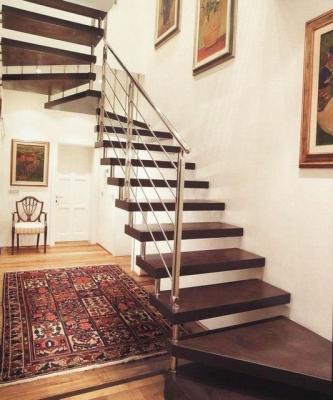 Лестница на второй этаж своими руками: виды и монтаж лестниц второго этажа в частном доме