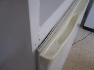 Почему не морозит холодильник — все возможные причины!