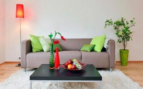 Вазы в интерьере комнаты