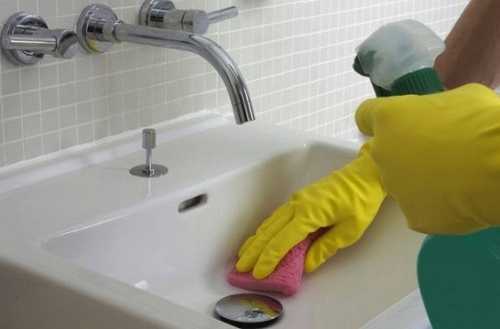 Мойка из искусственного камня: чем чистить