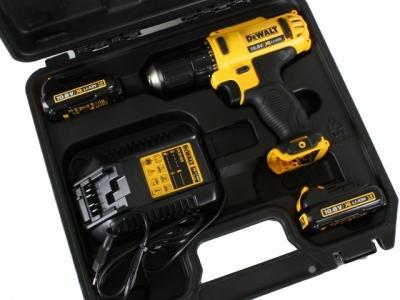 Какой аккумуляторный шуруповерт лучше: выбираем из недорогих для дома