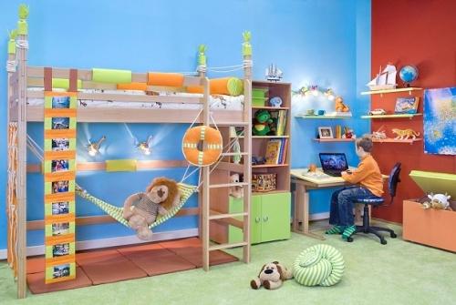 Кровать-чердак с рабочей зоной