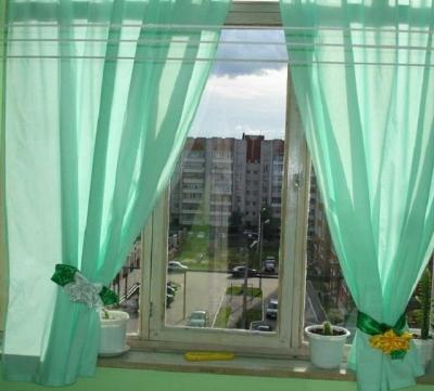 Чем закрыть окна на балконе от солнца: виды материалов, чем можно защитить от солнца закрытый балкон