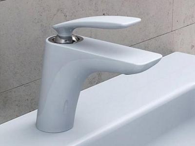 Смеситель для раковины в ванную комнату: полезные рекомендации для приобретения и установки смесителя в ванной комнате