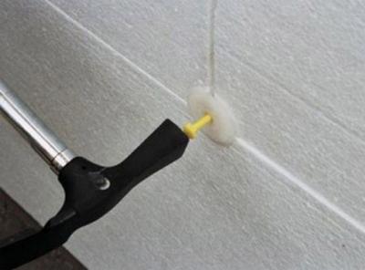 Утепление деревянного дома снаружи: чем лучше утеплить своими руками, технологии и процесс монтажа популярными материалами