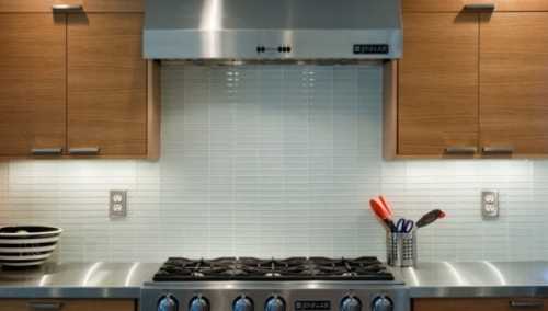 Сколько розеток должно быть в квартире (доме)