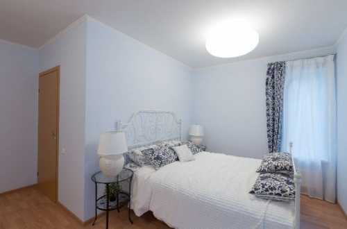 Какой выбрать напольный плинтус