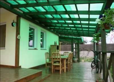 Пластиковый шифер: основные характеристики и разновидности