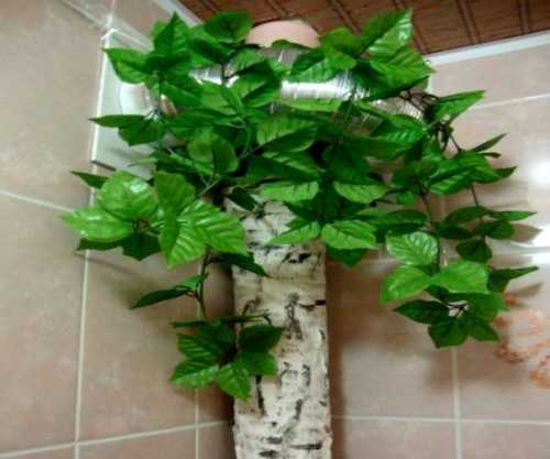 Как закрыть трубы в туалете