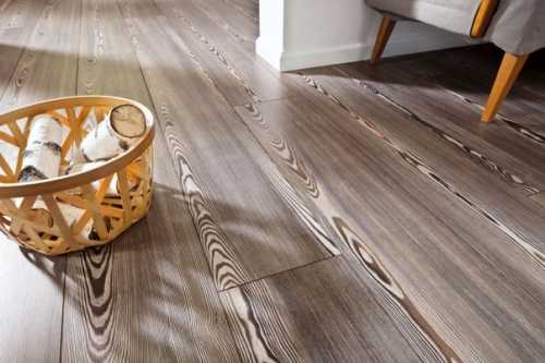 Какой ламинат лучше: с фаской или без