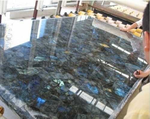 Пол из камня в квартире (доме) Пол из камня в квартире (доме)