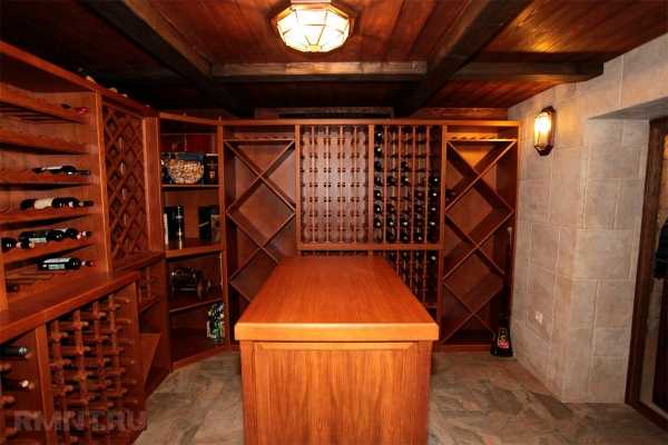 





Винный погреб: правила и фотопримеры обустройства



